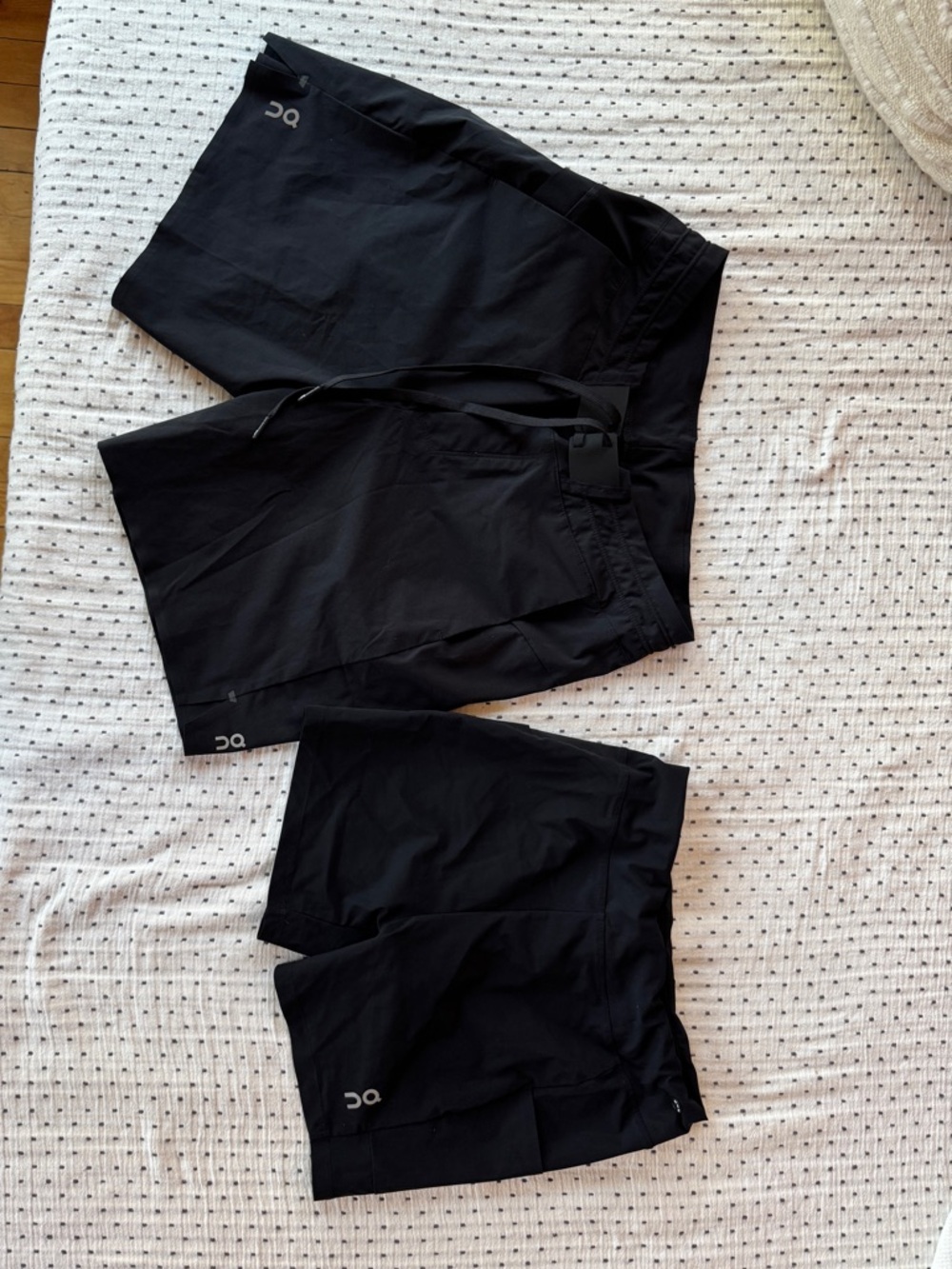 On Running Black Hybrid Men's Running Shorts